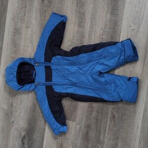 LL Bean Infant Snowsuit Size 6-12 Months